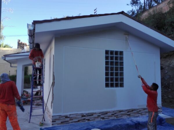 10. PINTURA EN MURO EXTERIOR SS. HH.-1