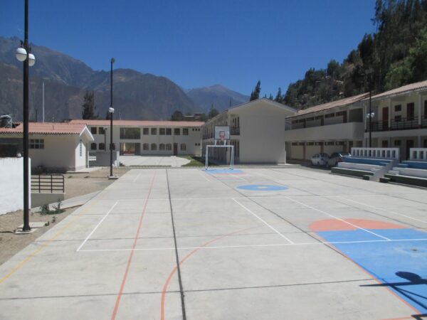 36. VISTA PANORAMICA DE LOSA DEPORTIVA Y PABELLONES PARTE 3-1